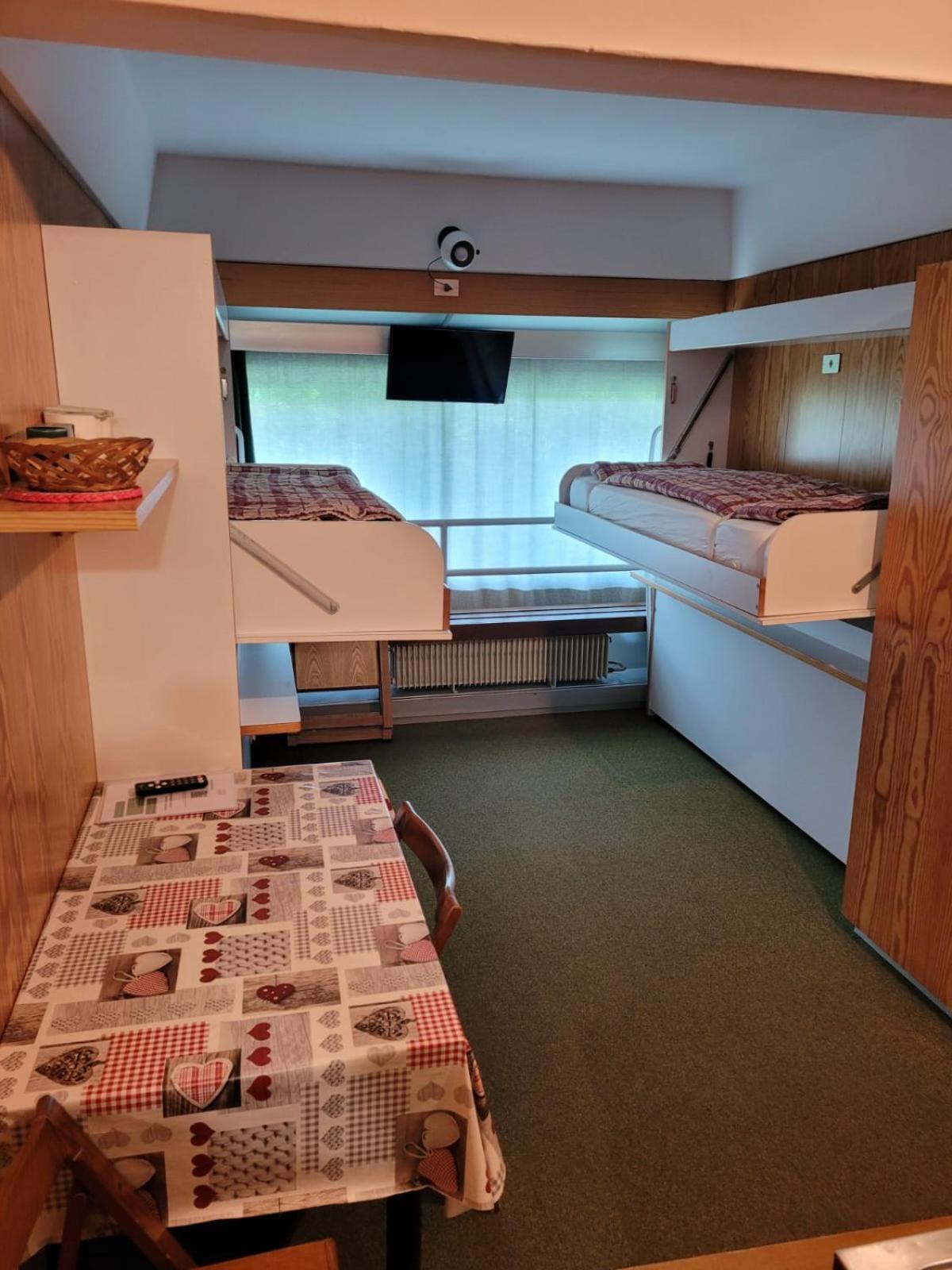 Residenza Albare Aparthotel มาริลเลวา ภายนอก รูปภาพ